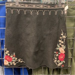 THML Womens Size Small Black Embroidered Flowers Bohemian Mini Skirt